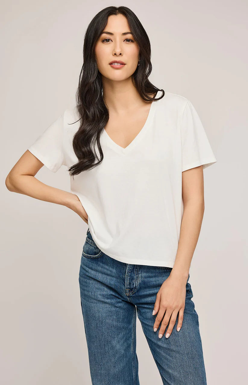 LUCY V NECK TSHIRT GF-1113
