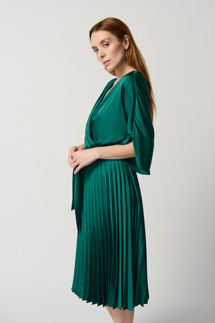 SATIN FIT AND FLARE DRESS WITH WAIST SASH 234265