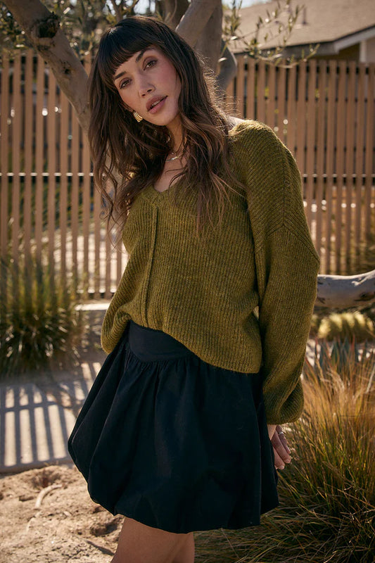 SOFIYA V NECK SWEATER