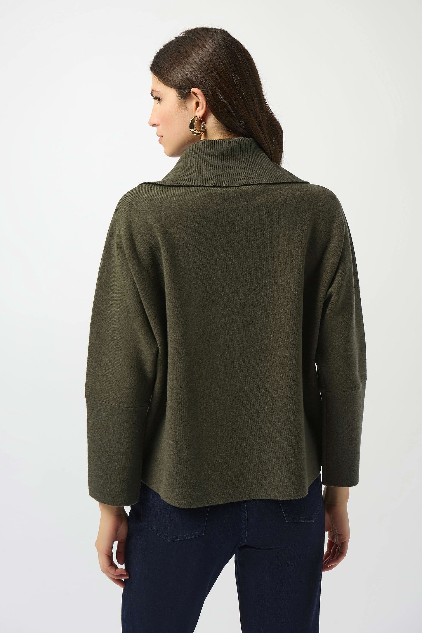 Sweater Knit Boxy Pullover With Zipped Collar 253963