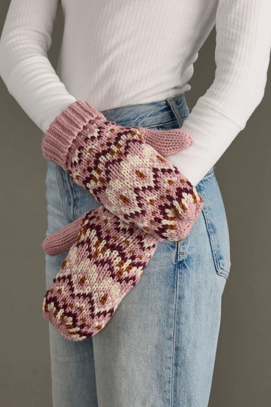 PATTERNED MITTS