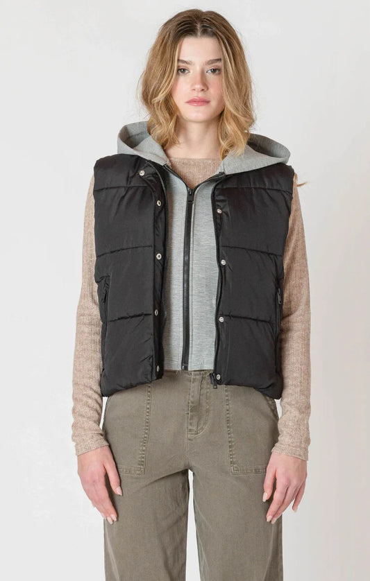 THE SHAE SHORT PUFFER VEST