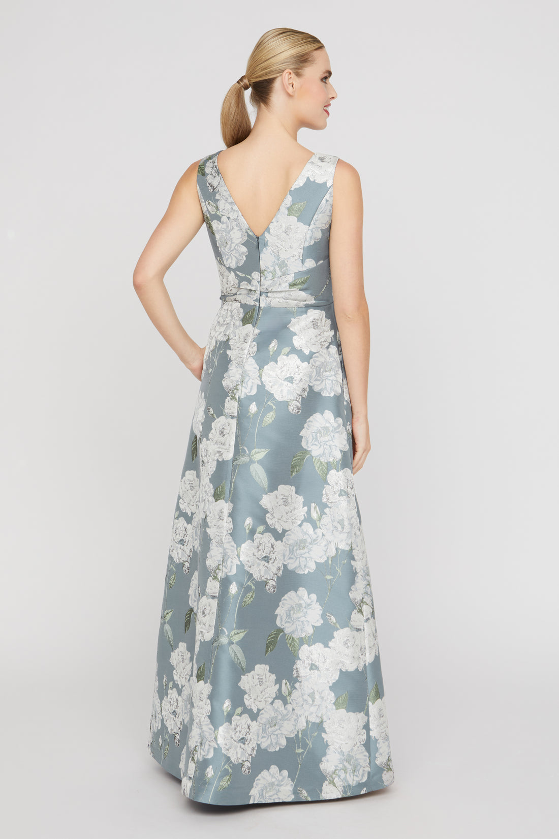LILIANNA GOWN