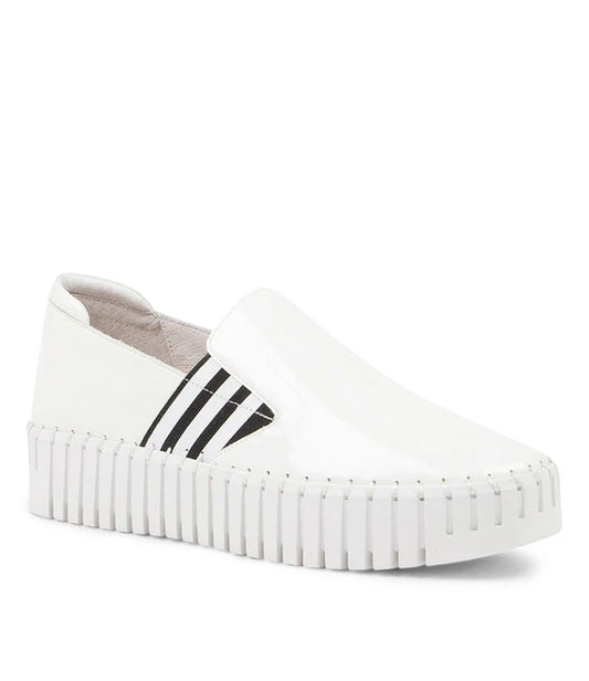 BECCA SLIP ON SNEAKER