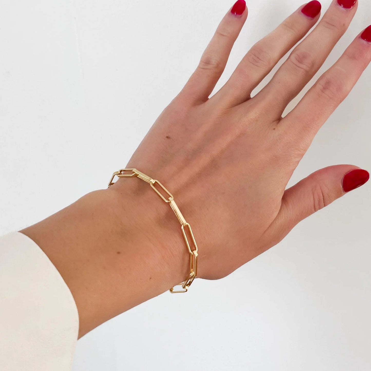 ERA ELONGATED CLIP CHAIN BRACELET