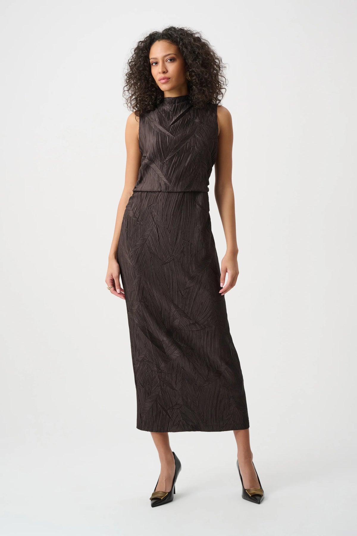 PLEATED SATIN SLEEVELESS MIDI DRESS