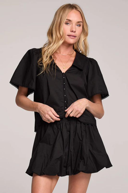 ZAYLAH S/S BUTTON FRONT TOP