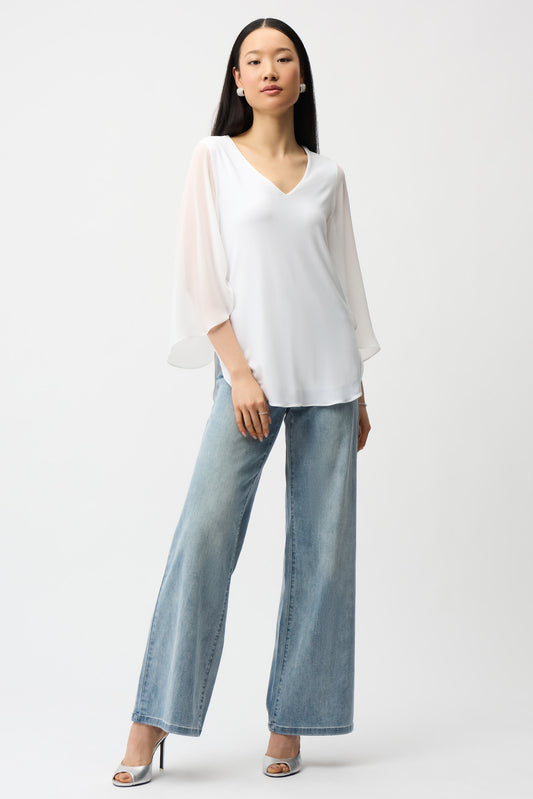 CHIC V NECK PULLOVER