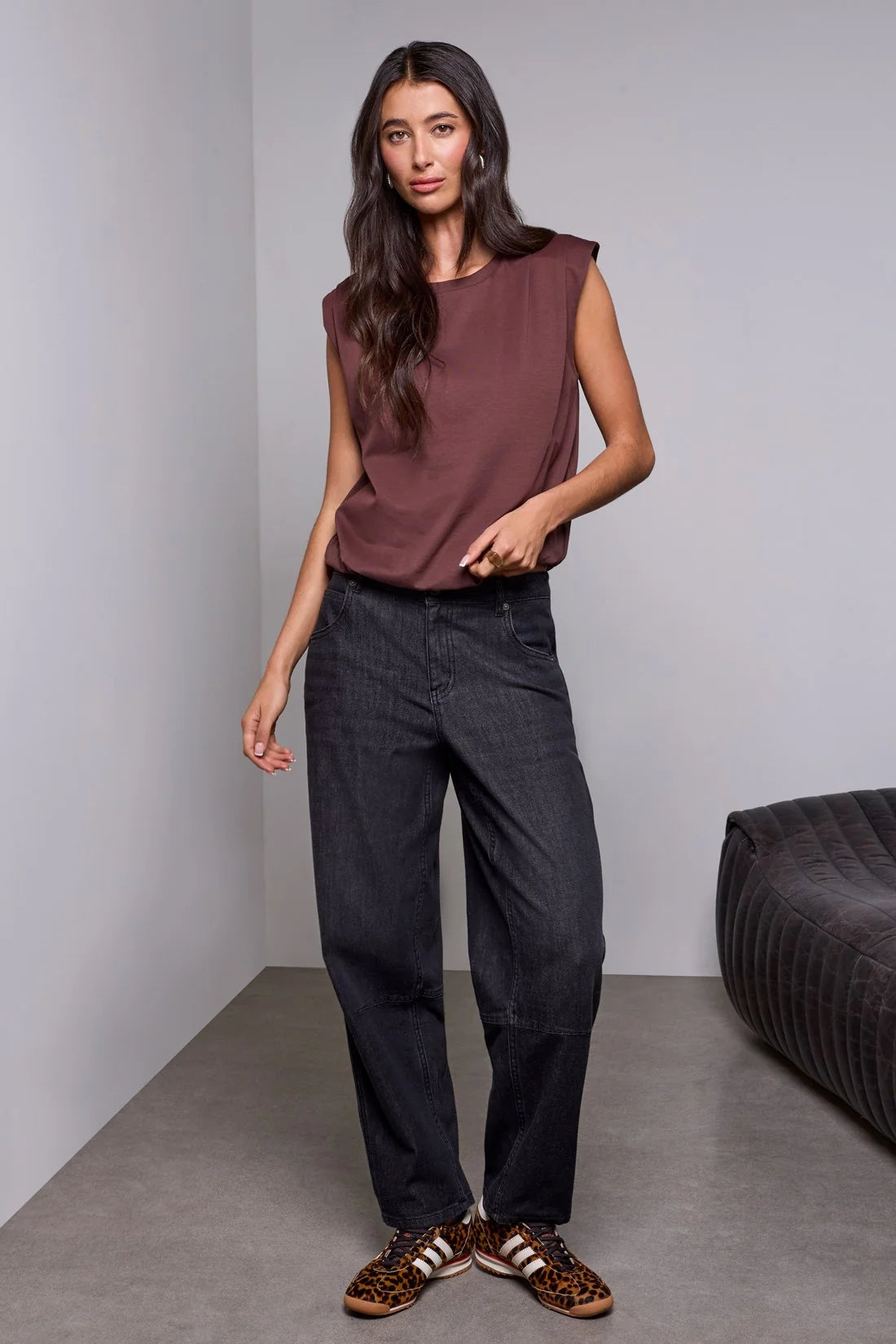 AUDREY GIRFRIEND BARREL DENIM JEANS
