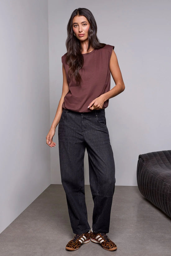 AUDREY GIRFRIEND BARREL DENIM JEANS