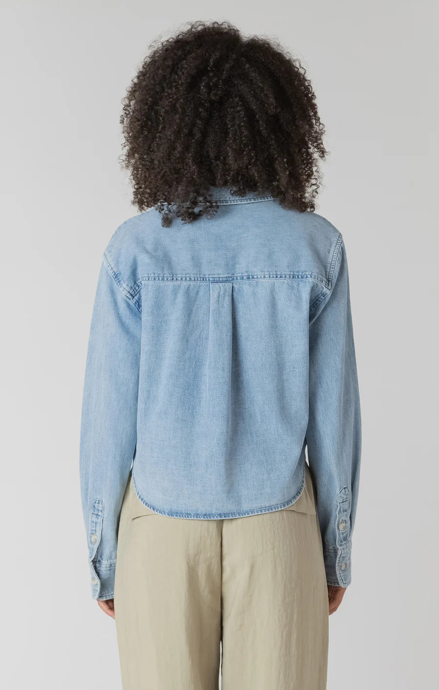 THE DOMI LIGHTWEIGHT DENIM SHIRT