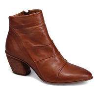 JEANIE LEATHER HEELED ANKLE BOOT