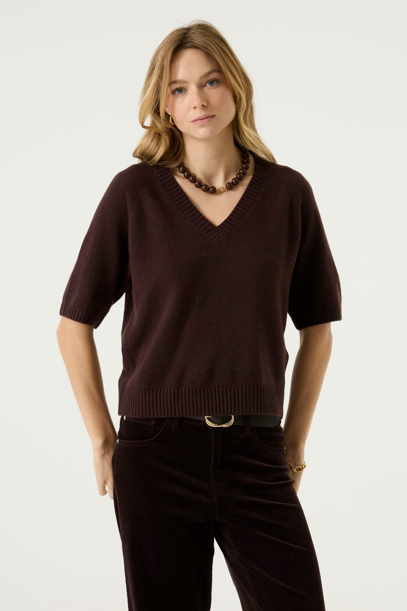 THE AIMIE V NECK S/S TOP