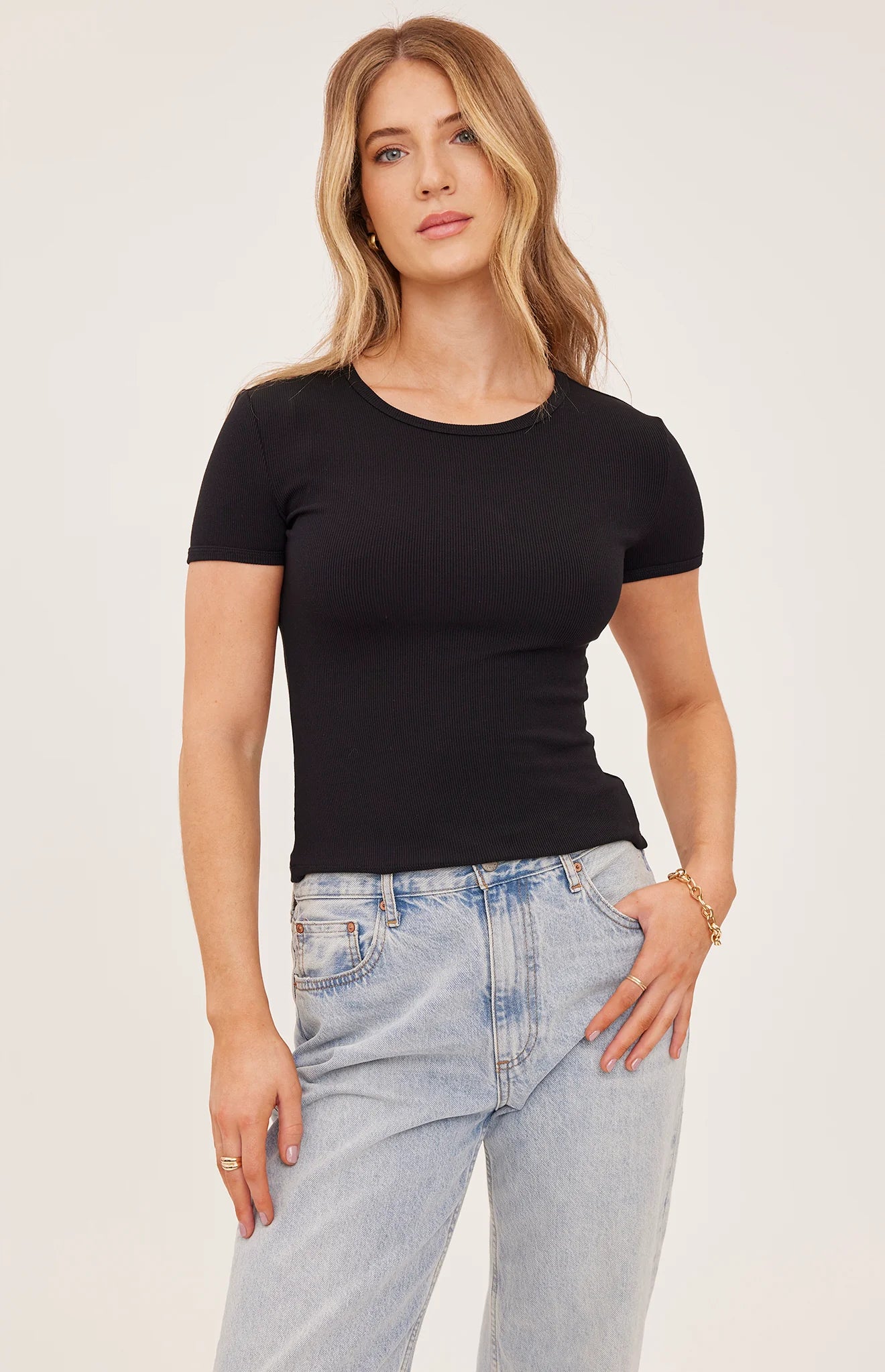 DAYNA RIBBED SHORT SLEEVE