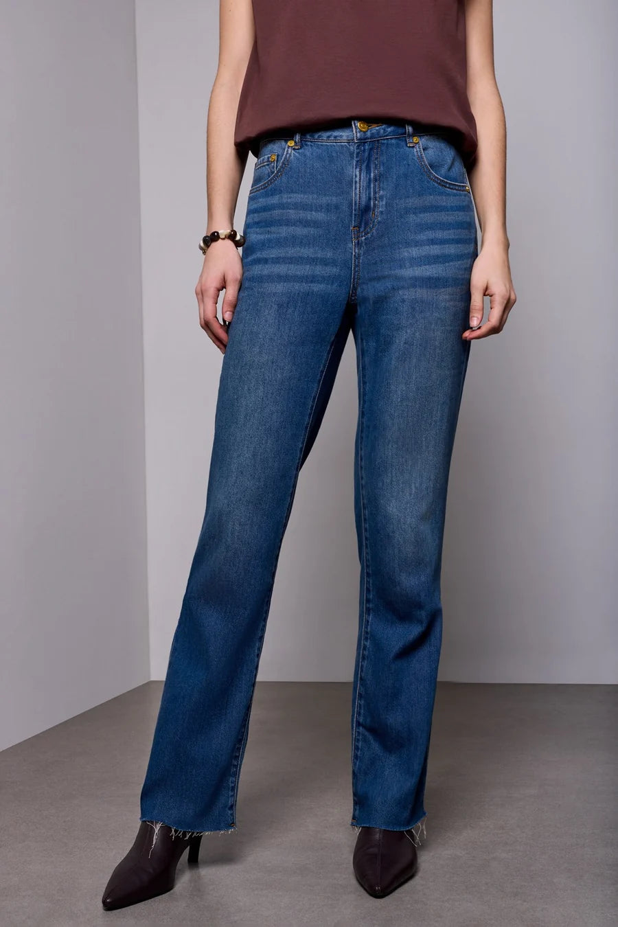 SOPHIA CURVY STRAIGHT 90S DENIM