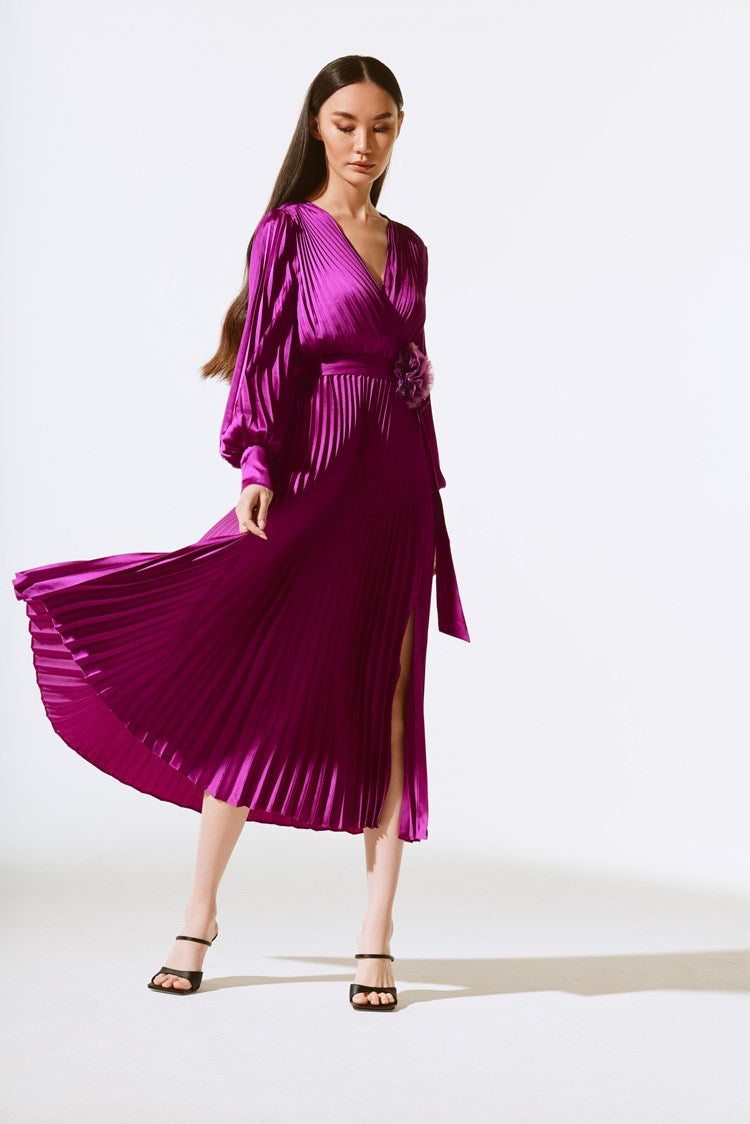 SATIN PLEATED MIDI DRESS 243771