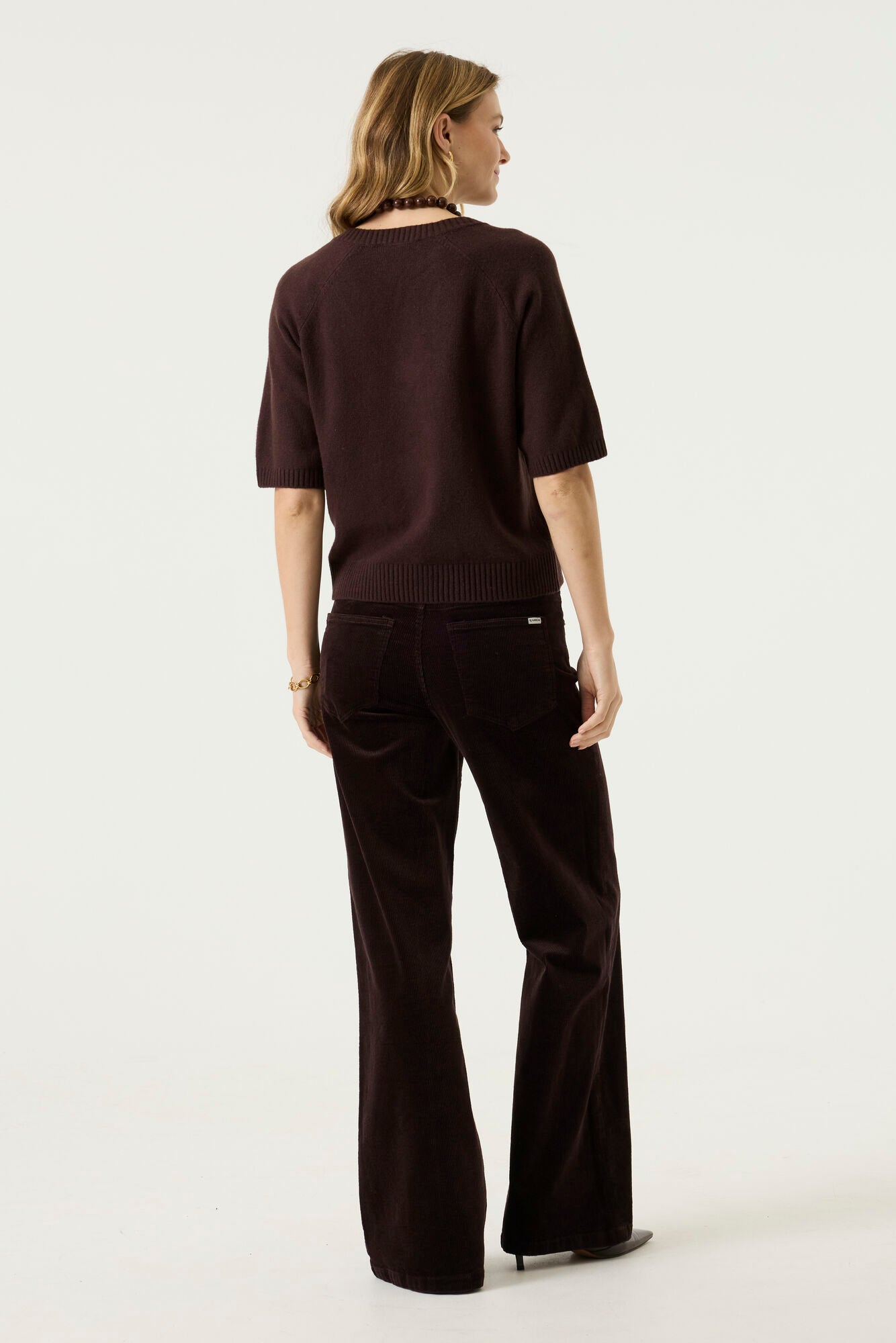THE AIMIE V NECK S/S TOP