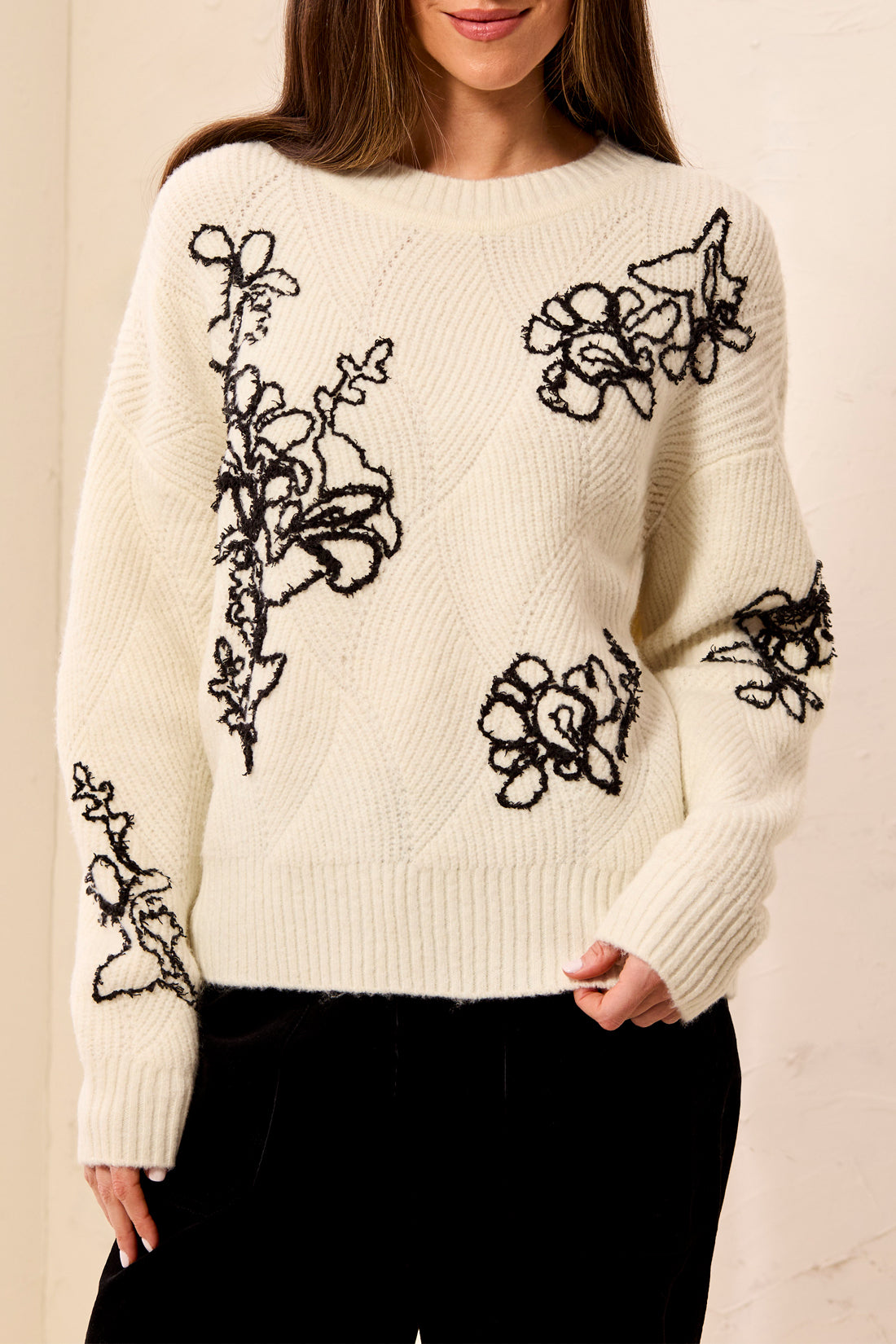 THE MERI L/S EMBRIDERY SWEATER