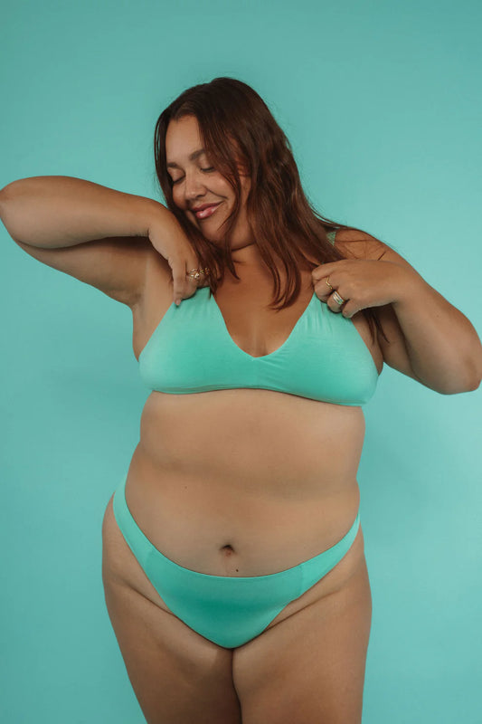 HUHA LOW PROFILE THONG SPRING/SUMMER COLORS