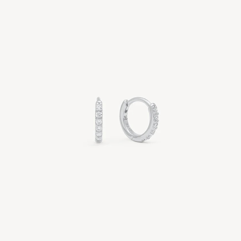 HILLBERG EXTRA SMALL PAVE HOOP