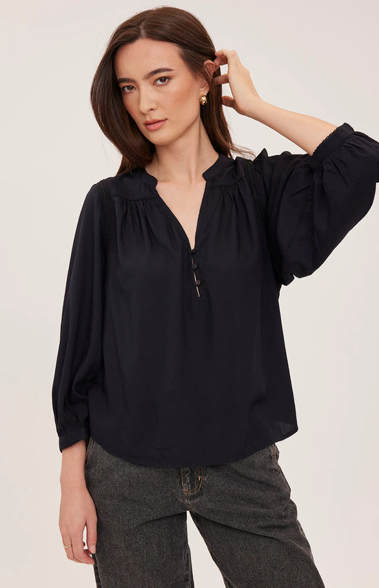 ASHLYN 3/4 SLV BLOUSE