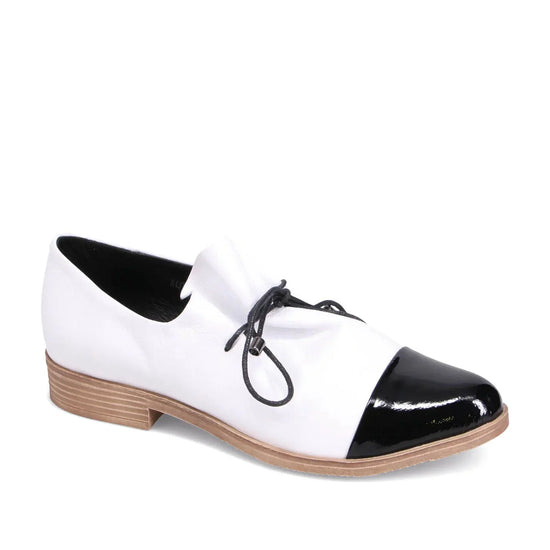 KOTTY LOAFER BY DJANGO AND JULIET