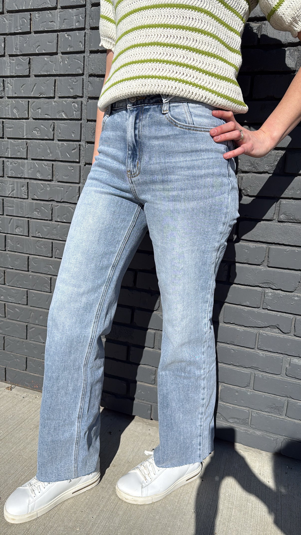 HIGH RISE STRAIGHT LEG JEANS BY BAYEAS BYW8066