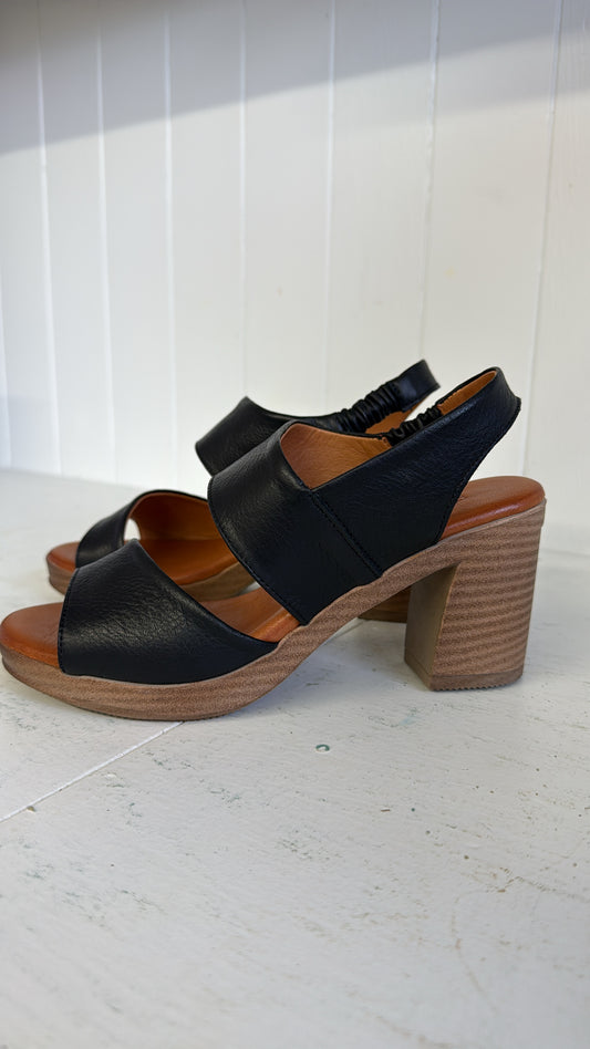 MALIBU LEATHER HEEL