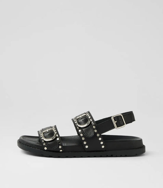 BERINA FLAT LEATHER SANDAL