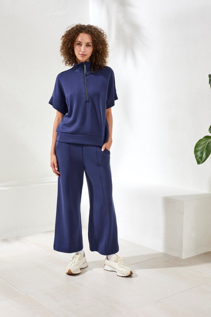 TECHNO LUX S/S MOCK NECK TOP