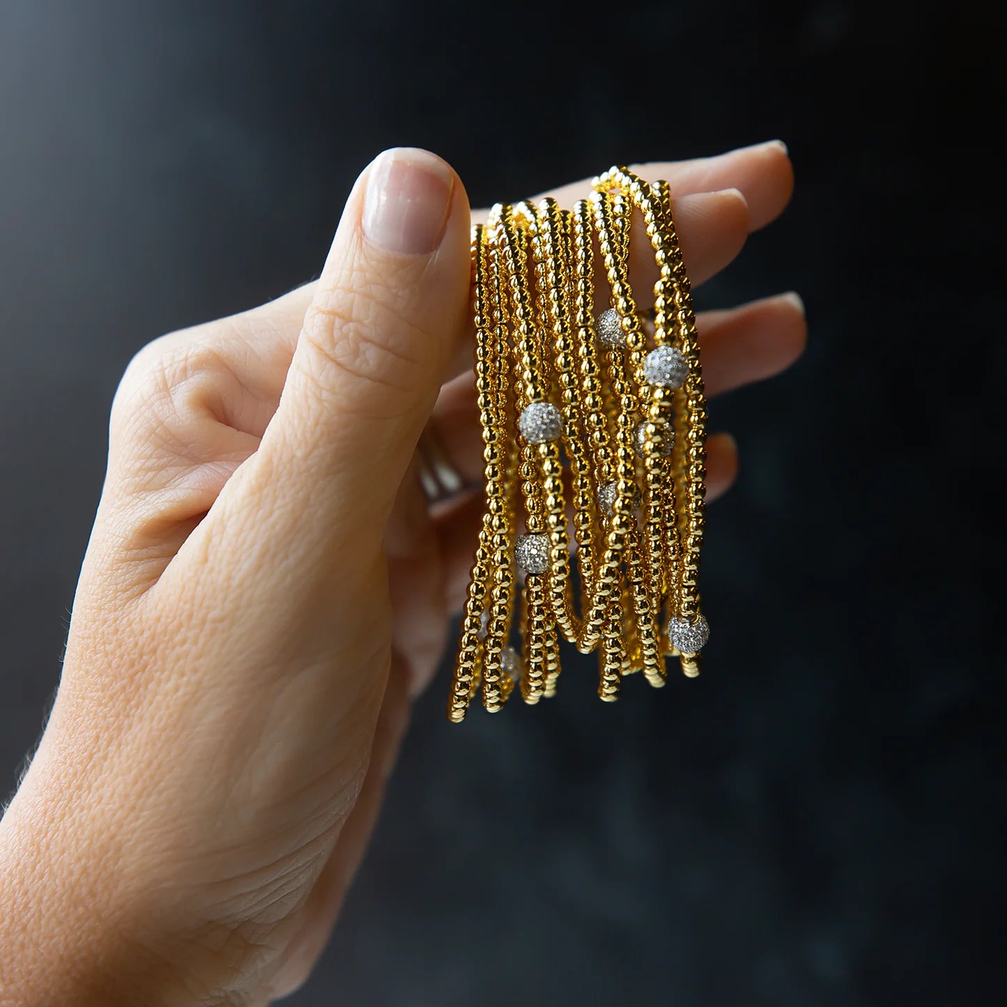 LENNY & EVA 3MM GOLD W/SILVER SPARKLE BALL STRECTH BRACELET
