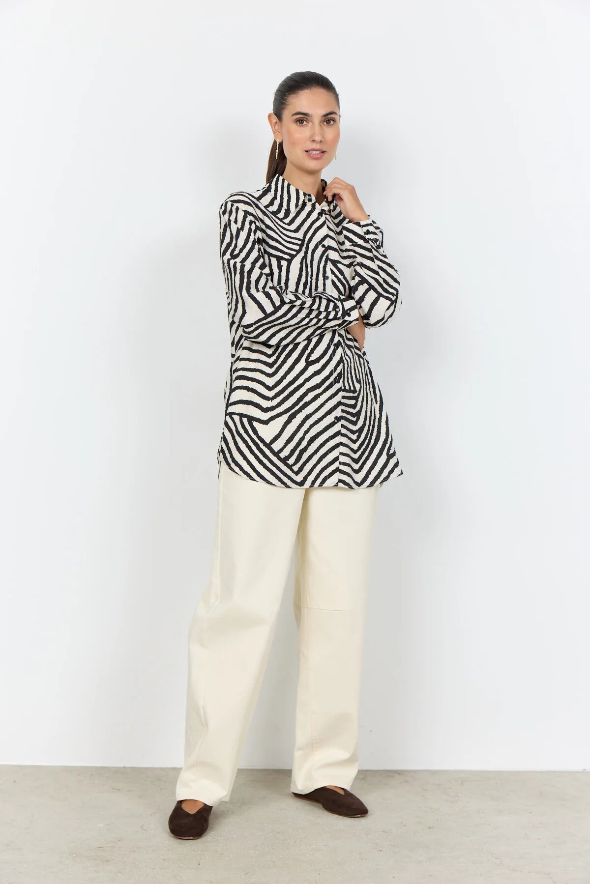 BECCA 2 LONG SLEEVE PATTERN BLOUSE