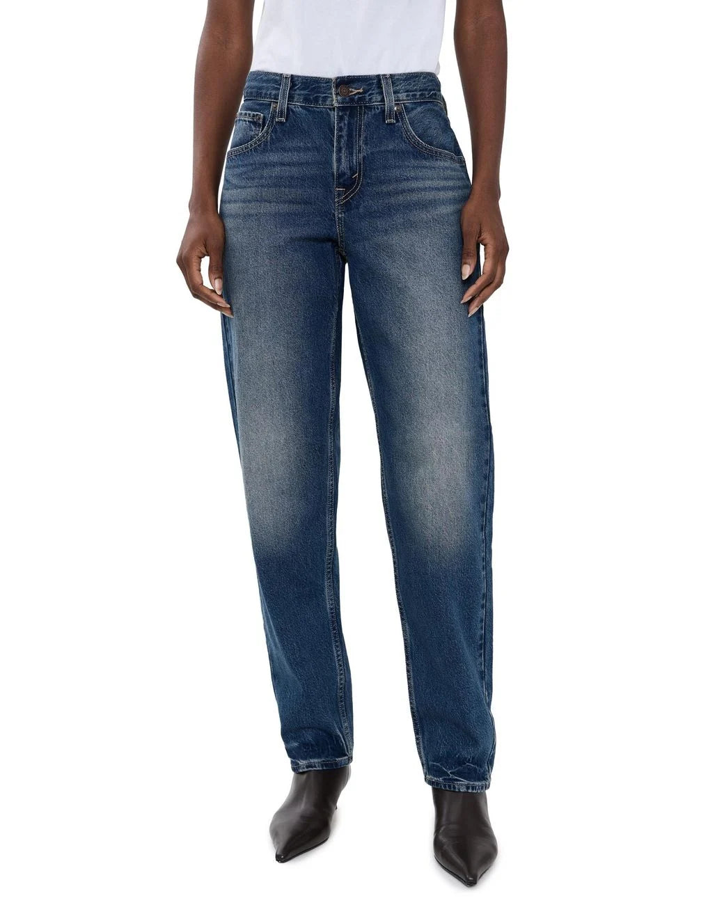 LEVIS  LOOSE TAPER  JEANS