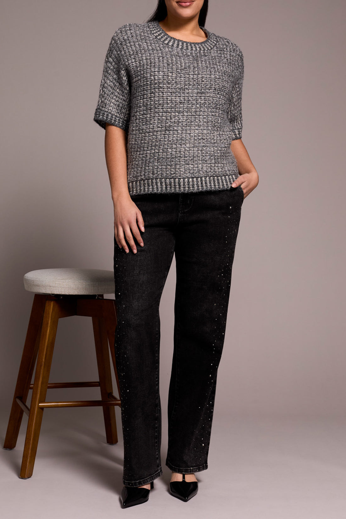 CREW NECK CAP SLEEVE