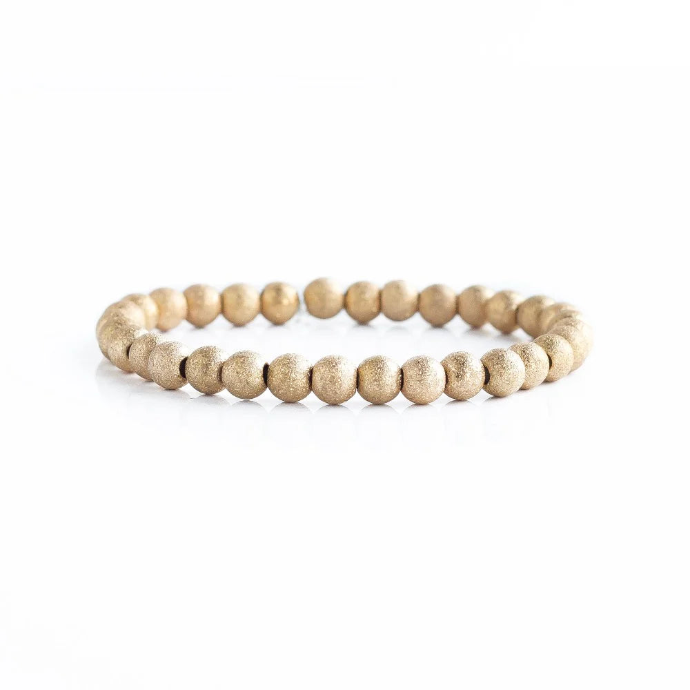 LENNY &EVA 6MM TEXTURED GOLD STRETCH BRACELET