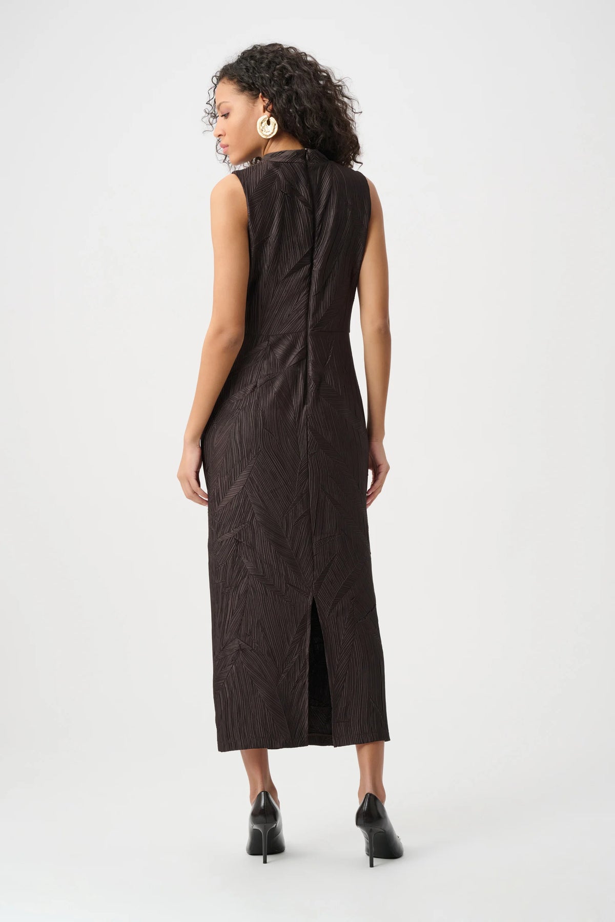 PLEATED SATIN SLEEVELESS MIDI DRESS