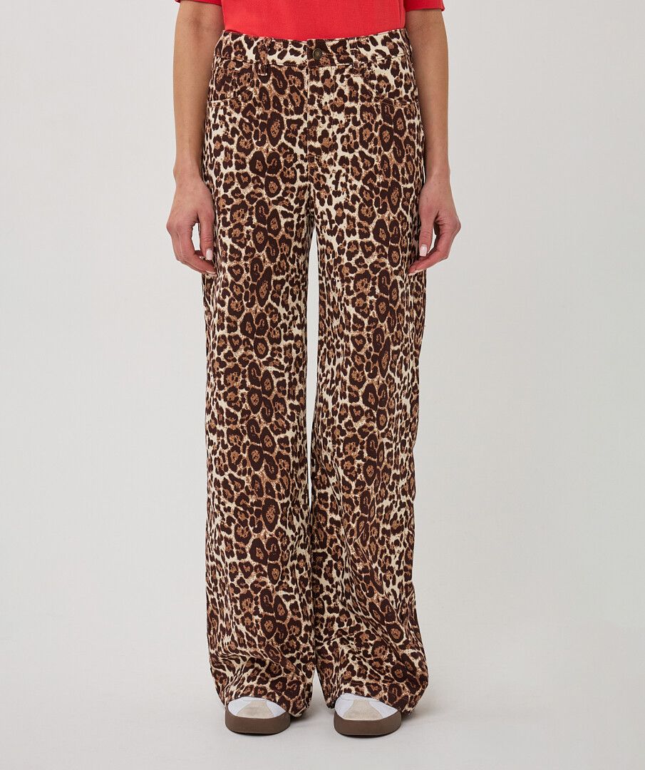 THE MONROE LEOPARD JEANS